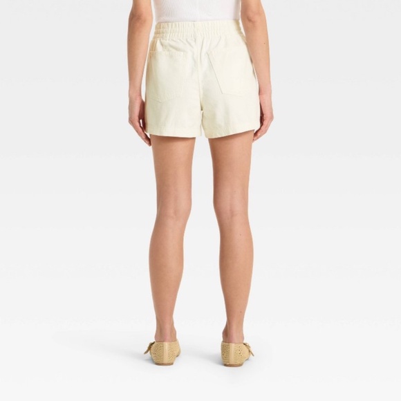 Universal Thread- Women’s High-Rise Drawstring Denim Beach Shorts White Medium - Picture 2 of 6